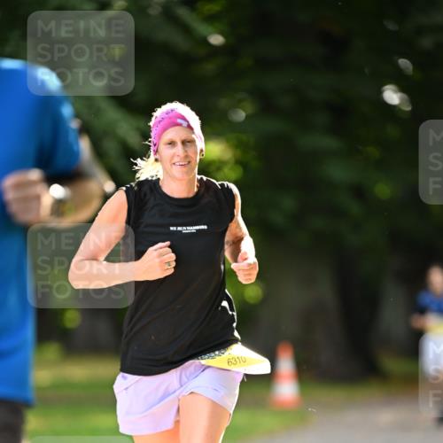 25.08.2024 - 20. Blankeneser Heldenlauf Dr. Thomas Lammeyer http://msf.ph/oto/6806882 25.08.2024 10:15:20 Laufen 6310 meine-sportfotos.de