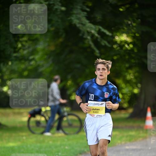 25.08.2024 - 20. Blankeneser Heldenlauf Dr. Thomas Lammeyer http://msf.ph/oto/6806892 25.08.2024 10:15:26 Laufen 10, 6460 meine-sportfotos.de