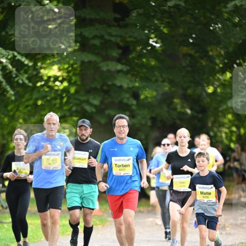 25.08.2024 - 20. Blankeneser Heldenlauf Dr. Thomas Lammeyer http://msf.ph/oto/6806911 25.08.2024 10:15:32 Laufen 340, 6517, 6341, 6257, 6505, 6256 meine-sportfotos.de