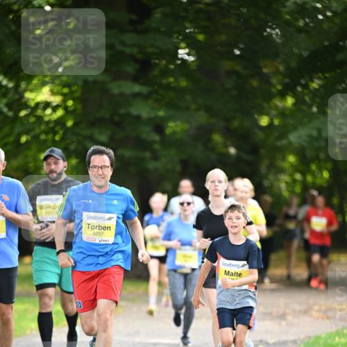 25.08.2024 - 20. Blankeneser Heldenlauf Dr. Thomas Lammeyer http://msf.ph/oto/6806916 25.08.2024 10:15:33 Laufen 4341, 6257, 36 meine-sportfotos.de