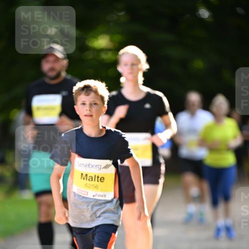 25.08.2024 - 20. Blankeneser Heldenlauf Dr. Thomas Lammeyer http://msf.ph/oto/6806931 25.08.2024 10:15:36 Laufen 6256 meine-sportfotos.de