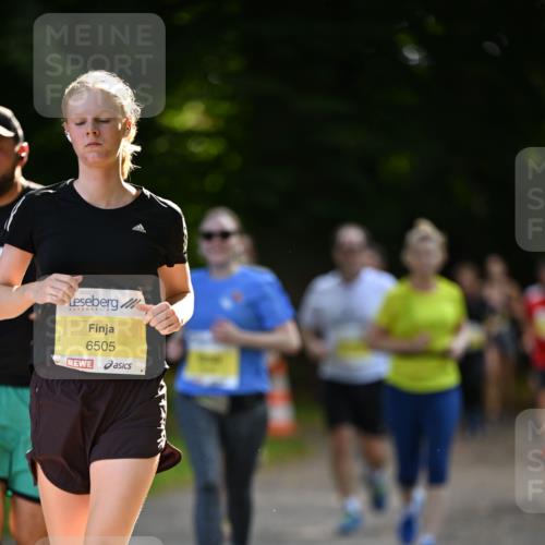 25.08.2024 - 20. Blankeneser Heldenlauf Dr. Thomas Lammeyer http://msf.ph/oto/6806935 25.08.2024 10:15:36 Laufen 6505 meine-sportfotos.de