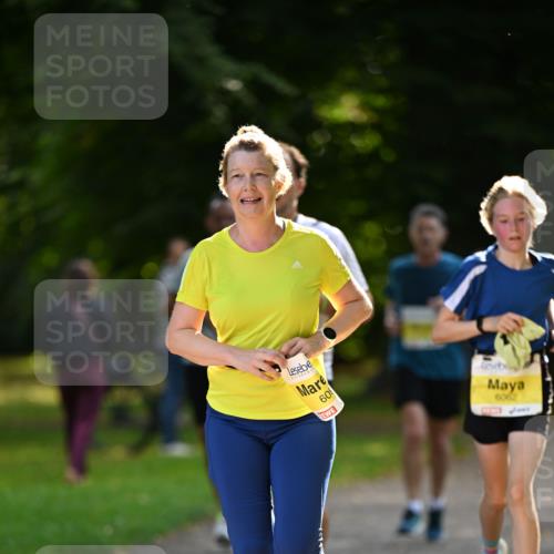 25.08.2024 - 20. Blankeneser Heldenlauf Dr. Thomas Lammeyer http://msf.ph/oto/6806952 25.08.2024 10:15:40 Laufen 609, 606, 2 meine-sportfotos.de