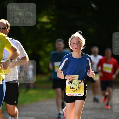 25.08.2024 - 20. Blankeneser Heldenlauf Dr. Thomas Lammeyer http://msf.ph/oto/6806956 25.08.2024 10:15:41 Laufen 6062 meine-sportfotos.de