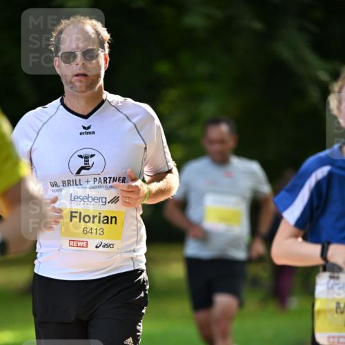 25.08.2024 - 20. Blankeneser Heldenlauf Dr. Thomas Lammeyer http://msf.ph/oto/6806965 25.08.2024 10:15:42 Laufen 6413 meine-sportfotos.de
