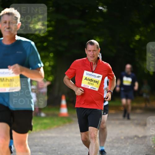25.08.2024 - 20. Blankeneser Heldenlauf Dr. Thomas Lammeyer http://msf.ph/oto/6806974 25.08.2024 10:15:44 Laufen 6243 meine-sportfotos.de