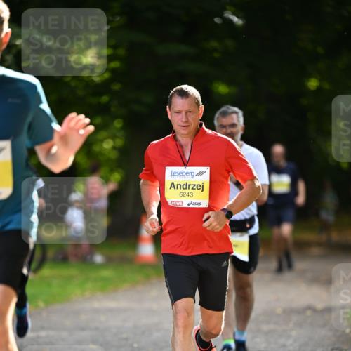 25.08.2024 - 20. Blankeneser Heldenlauf Dr. Thomas Lammeyer http://msf.ph/oto/6806977 25.08.2024 10:15:45 Laufen 6243 meine-sportfotos.de