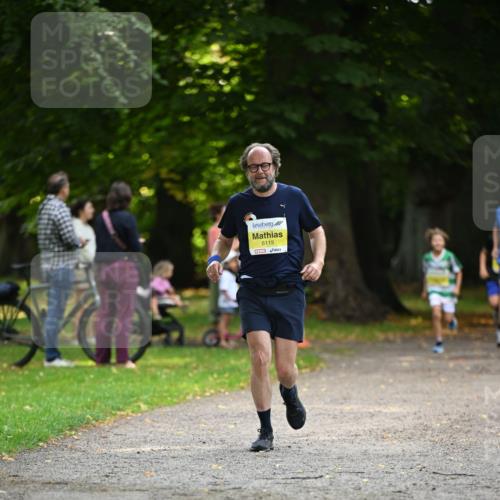 25.08.2024 - 20. Blankeneser Heldenlauf Dr. Thomas Lammeyer http://msf.ph/oto/6807002 25.08.2024 10:15:51 Laufen 6119 meine-sportfotos.de