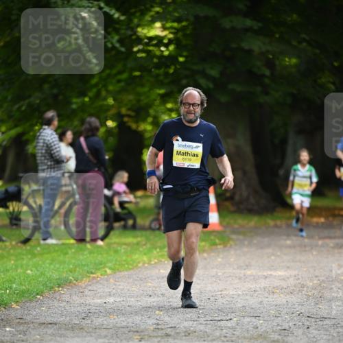 25.08.2024 - 20. Blankeneser Heldenlauf Dr. Thomas Lammeyer http://msf.ph/oto/6807005 25.08.2024 10:15:51 Laufen 6119 meine-sportfotos.de