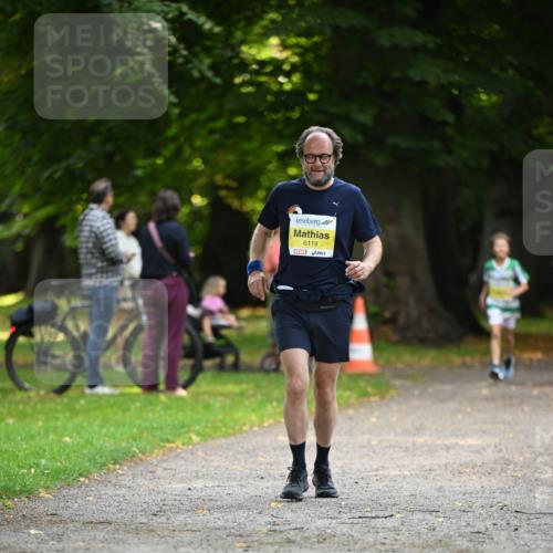 25.08.2024 - 20. Blankeneser Heldenlauf Dr. Thomas Lammeyer http://msf.ph/oto/6807006 25.08.2024 10:15:51 Laufen 6119 meine-sportfotos.de
