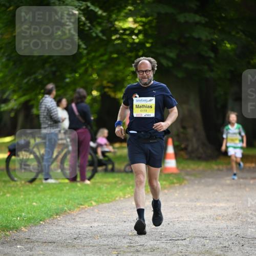 25.08.2024 - 20. Blankeneser Heldenlauf Dr. Thomas Lammeyer http://msf.ph/oto/6807007 25.08.2024 10:15:51 Laufen 6119 meine-sportfotos.de