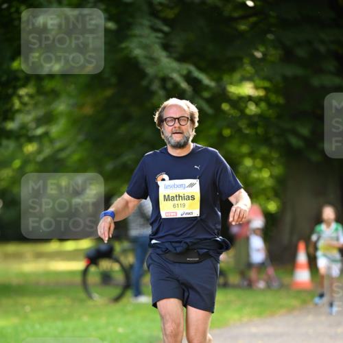 25.08.2024 - 20. Blankeneser Heldenlauf Dr. Thomas Lammeyer http://msf.ph/oto/6807012 25.08.2024 10:15:54 Laufen 6119 meine-sportfotos.de