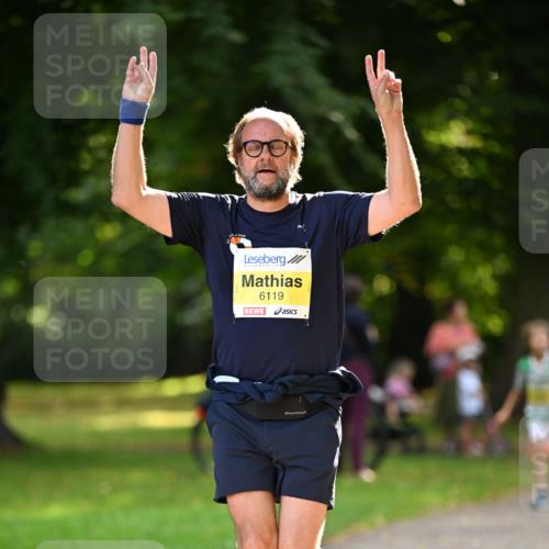 25.08.2024 - 20. Blankeneser Heldenlauf Dr. Thomas Lammeyer http://msf.ph/oto/6807018 25.08.2024 10:15:54 Laufen 6119 meine-sportfotos.de