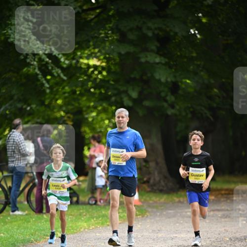 25.08.2024 - 20. Blankeneser Heldenlauf Dr. Thomas Lammeyer http://msf.ph/oto/6807026 25.08.2024 10:15:57 Laufen 6456, 6455, 6431 meine-sportfotos.de