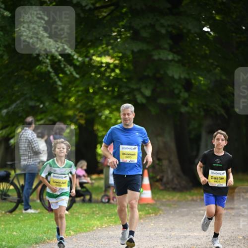 25.08.2024 - 20. Blankeneser Heldenlauf Dr. Thomas Lammeyer http://msf.ph/oto/6807029 25.08.2024 10:15:57 Laufen 6456, 6455, 6431 meine-sportfotos.de