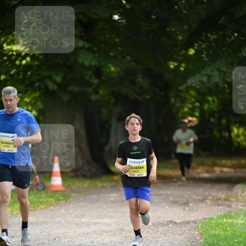 25.08.2024 - 20. Blankeneser Heldenlauf Dr. Thomas Lammeyer http://msf.ph/oto/6807031 25.08.2024 10:15:58 Laufen 6455, 6431 meine-sportfotos.de
