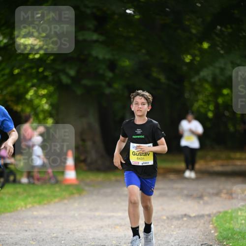 25.08.2024 - 20. Blankeneser Heldenlauf Dr. Thomas Lammeyer http://msf.ph/oto/6807039 25.08.2024 10:15:59 Laufen 6431 meine-sportfotos.de