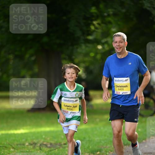 25.08.2024 - 20. Blankeneser Heldenlauf Dr. Thomas Lammeyer http://msf.ph/oto/6807042 25.08.2024 10:16:01 Laufen 6456, 6455 meine-sportfotos.de