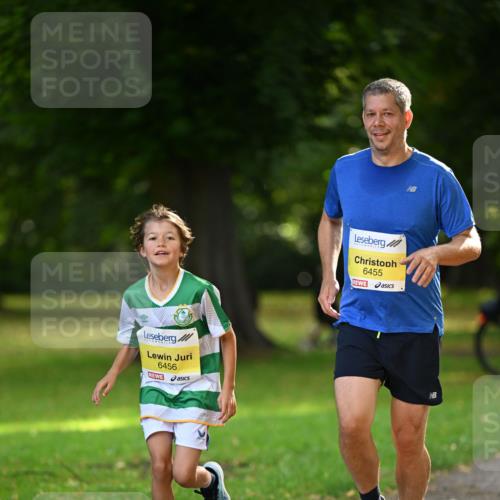25.08.2024 - 20. Blankeneser Heldenlauf Dr. Thomas Lammeyer http://msf.ph/oto/6807045 25.08.2024 10:16:01 Laufen 6456, 6455 meine-sportfotos.de