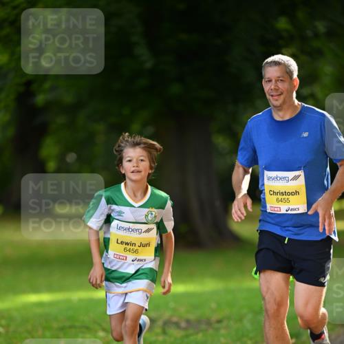 25.08.2024 - 20. Blankeneser Heldenlauf Dr. Thomas Lammeyer http://msf.ph/oto/6807047 25.08.2024 10:16:01 Laufen 6456, 6455 meine-sportfotos.de