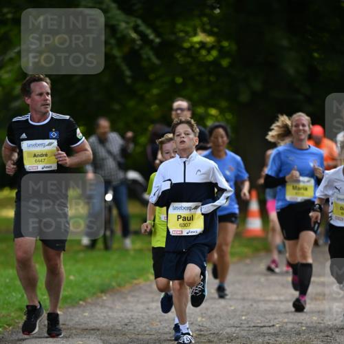 25.08.2024 - 20. Blankeneser Heldenlauf Dr. Thomas Lammeyer http://msf.ph/oto/6807084 25.08.2024 10:16:17 Laufen 6447, 6307, 64 meine-sportfotos.de