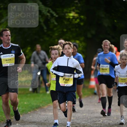 25.08.2024 - 20. Blankeneser Heldenlauf Dr. Thomas Lammeyer http://msf.ph/oto/6807086 25.08.2024 10:16:17 Laufen 6447, 64, 6307, 6472 meine-sportfotos.de