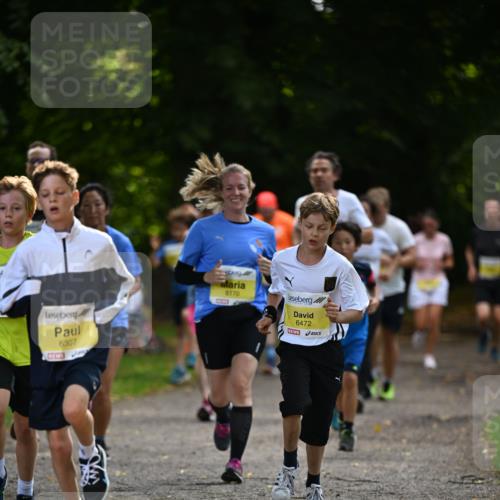 25.08.2024 - 20. Blankeneser Heldenlauf Dr. Thomas Lammeyer http://msf.ph/oto/6807089 25.08.2024 10:16:18 Laufen 6307, 6170, 6472 meine-sportfotos.de