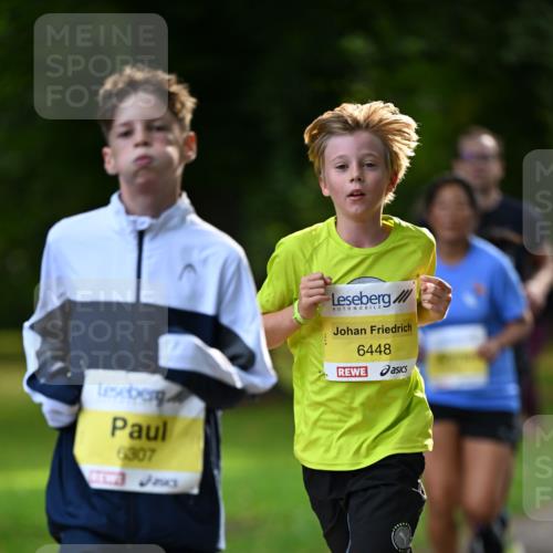 25.08.2024 - 20. Blankeneser Heldenlauf Dr. Thomas Lammeyer http://msf.ph/oto/6807102 25.08.2024 10:16:20 Laufen 6307, 6448 meine-sportfotos.de