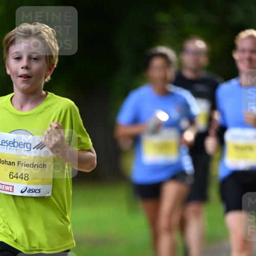 25.08.2024 - 20. Blankeneser Heldenlauf Dr. Thomas Lammeyer http://msf.ph/oto/6807107 25.08.2024 10:16:21 Laufen 6448 meine-sportfotos.de