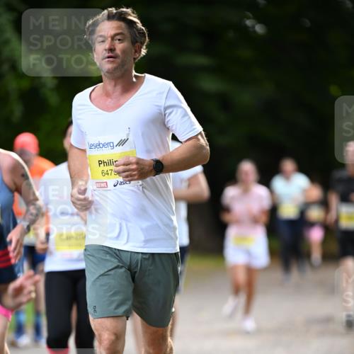 25.08.2024 - 20. Blankeneser Heldenlauf Dr. Thomas Lammeyer http://msf.ph/oto/6807118 25.08.2024 10:16:23 Laufen 6475 meine-sportfotos.de