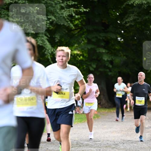 25.08.2024 - 20. Blankeneser Heldenlauf Dr. Thomas Lammeyer http://msf.ph/oto/6807125 25.08.2024 10:16:25 Laufen 6161, 6184 meine-sportfotos.de