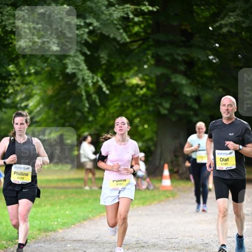 25.08.2024 - 20. Blankeneser Heldenlauf Dr. Thomas Lammeyer http://msf.ph/oto/6807136 25.08.2024 10:16:27 Laufen 6169, 6161, 6184 meine-sportfotos.de