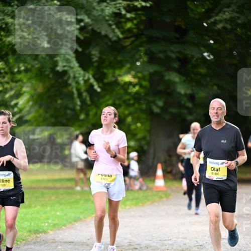 25.08.2024 - 20. Blankeneser Heldenlauf Dr. Thomas Lammeyer http://msf.ph/oto/6807137 25.08.2024 10:16:27 Laufen 5169, 6161, 6184 meine-sportfotos.de