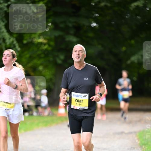 25.08.2024 - 20. Blankeneser Heldenlauf Dr. Thomas Lammeyer http://msf.ph/oto/6807141 25.08.2024 10:16:28 Laufen 6161, 6184 meine-sportfotos.de