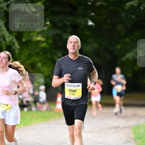 25.08.2024 - 20. Blankeneser Heldenlauf Dr. Thomas Lammeyer http://msf.ph/oto/6807142 25.08.2024 10:16:28 Laufen 6161, 6184 meine-sportfotos.de