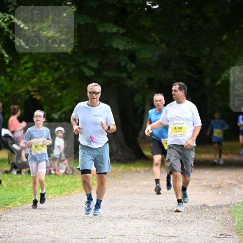 25.08.2024 - 20. Blankeneser Heldenlauf Dr. Thomas Lammeyer http://msf.ph/oto/6807201 25.08.2024 10:16:51 Laufen 6080, 6081 meine-sportfotos.de