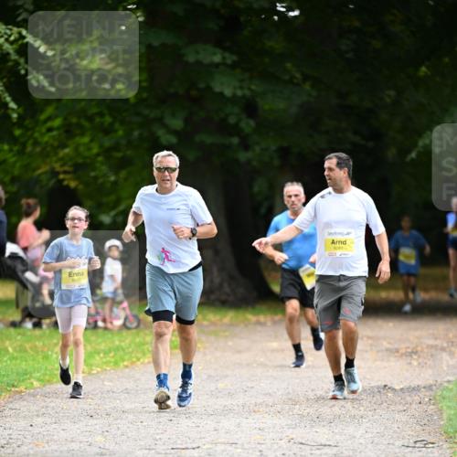 25.08.2024 - 20. Blankeneser Heldenlauf Dr. Thomas Lammeyer http://msf.ph/oto/6807202 25.08.2024 10:16:51 Laufen 6080, 6081 meine-sportfotos.de