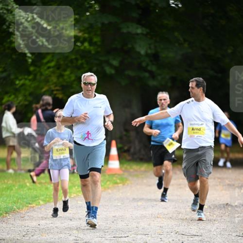 25.08.2024 - 20. Blankeneser Heldenlauf Dr. Thomas Lammeyer http://msf.ph/oto/6807210 25.08.2024 10:16:52 Laufen 6080, 6081 meine-sportfotos.de