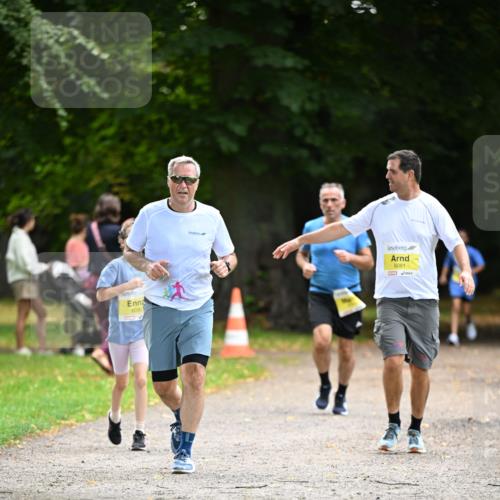 25.08.2024 - 20. Blankeneser Heldenlauf Dr. Thomas Lammeyer http://msf.ph/oto/6807211 25.08.2024 10:16:52 Laufen 6080, 6081 meine-sportfotos.de