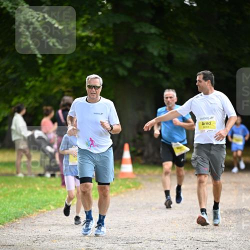 25.08.2024 - 20. Blankeneser Heldenlauf Dr. Thomas Lammeyer http://msf.ph/oto/6807212 25.08.2024 10:16:52 Laufen 6081 meine-sportfotos.de