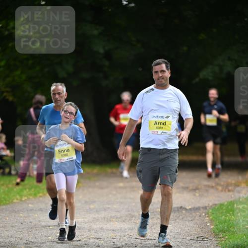 25.08.2024 - 20. Blankeneser Heldenlauf Dr. Thomas Lammeyer http://msf.ph/oto/6807219 25.08.2024 10:16:54 Laufen 6080, 6081 meine-sportfotos.de