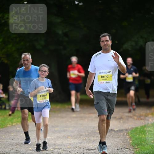 25.08.2024 - 20. Blankeneser Heldenlauf Dr. Thomas Lammeyer http://msf.ph/oto/6807221 25.08.2024 10:16:54 Laufen 6080, 6081 meine-sportfotos.de