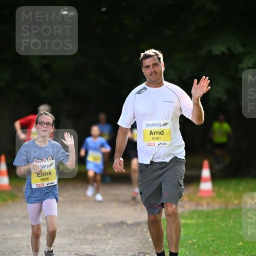 25.08.2024 - 20. Blankeneser Heldenlauf Dr. Thomas Lammeyer http://msf.ph/oto/6807230 25.08.2024 10:16:56 Laufen 6080, 6081 meine-sportfotos.de