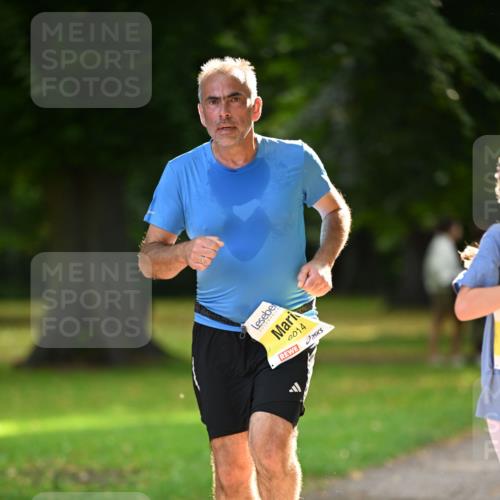 25.08.2024 - 20. Blankeneser Heldenlauf Dr. Thomas Lammeyer http://msf.ph/oto/6807246 25.08.2024 10:16:58 Laufen 6014 meine-sportfotos.de