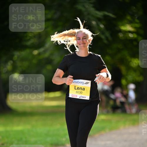 25.08.2024 - 20. Blankeneser Heldenlauf Dr. Thomas Lammeyer http://msf.ph/oto/6807305 25.08.2024 10:17:12 Laufen 6030 meine-sportfotos.de