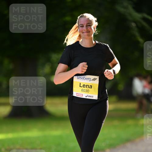 25.08.2024 - 20. Blankeneser Heldenlauf Dr. Thomas Lammeyer http://msf.ph/oto/6807310 25.08.2024 10:17:13 Laufen 67, 6030 meine-sportfotos.de