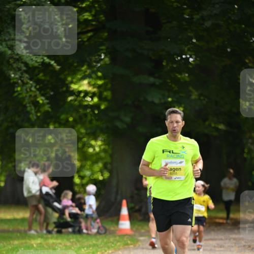 25.08.2024 - 20. Blankeneser Heldenlauf Dr. Thomas Lammeyer http://msf.ph/oto/6807311 25.08.2024 10:17:13 Laufen 6355 meine-sportfotos.de