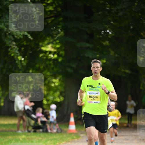 25.08.2024 - 20. Blankeneser Heldenlauf Dr. Thomas Lammeyer http://msf.ph/oto/6807313 25.08.2024 10:17:14 Laufen 6355 meine-sportfotos.de