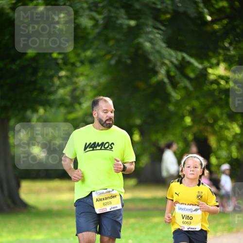 25.08.2024 - 20. Blankeneser Heldenlauf Dr. Thomas Lammeyer http://msf.ph/oto/6807341 25.08.2024 10:17:21 Laufen 6203, 6063 meine-sportfotos.de