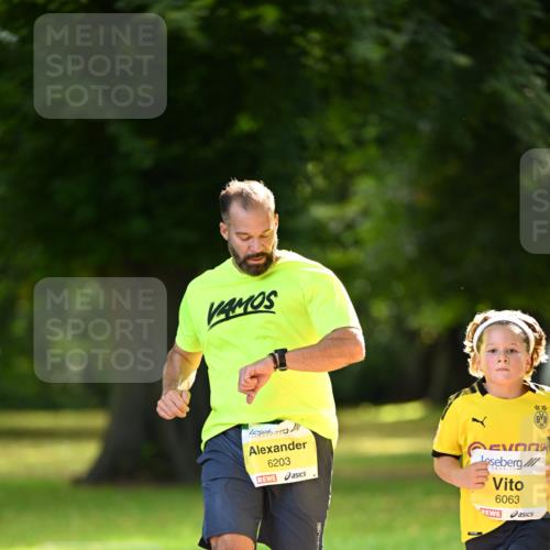 25.08.2024 - 20. Blankeneser Heldenlauf Dr. Thomas Lammeyer http://msf.ph/oto/6807346 25.08.2024 10:17:22 Laufen 6203, 6063 meine-sportfotos.de